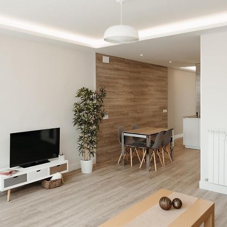 Ferienwohnung Duplex En La Gran Via Logroño Exterior foto