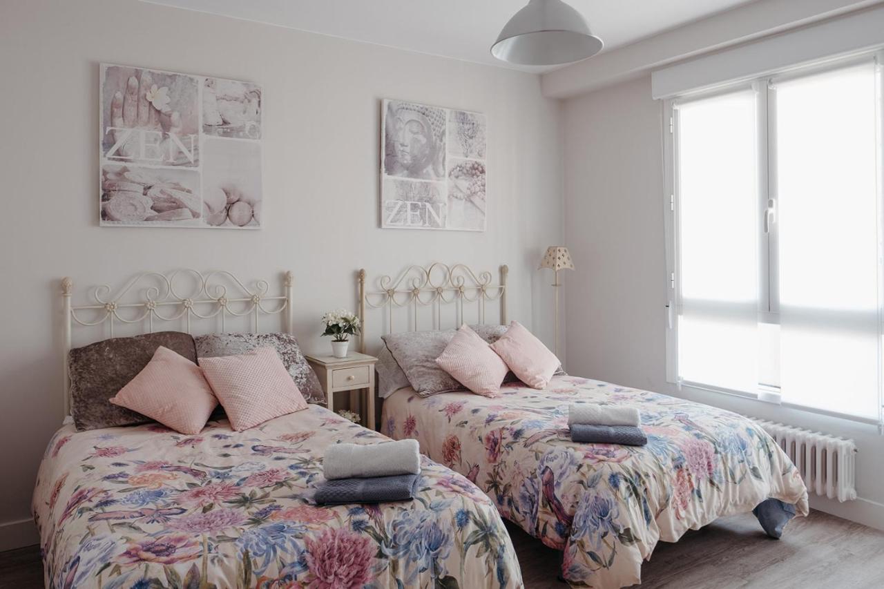 Ferienwohnung Duplex En La Gran Via Logroño Exterior foto